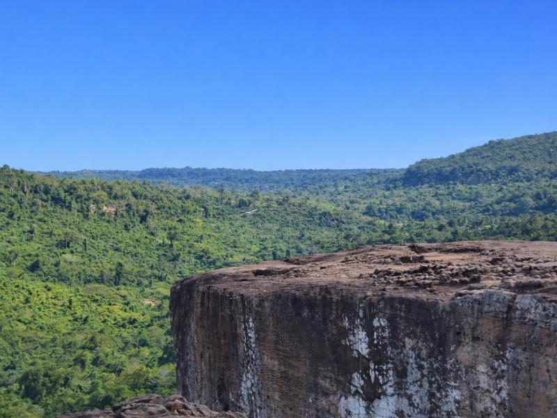 Banteay Srei, Kulen Waterfall & Beng Mealea Full-Day Tour