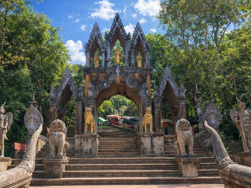 Kulen Waterfall Join-in Tour with Local Picnic Lunch